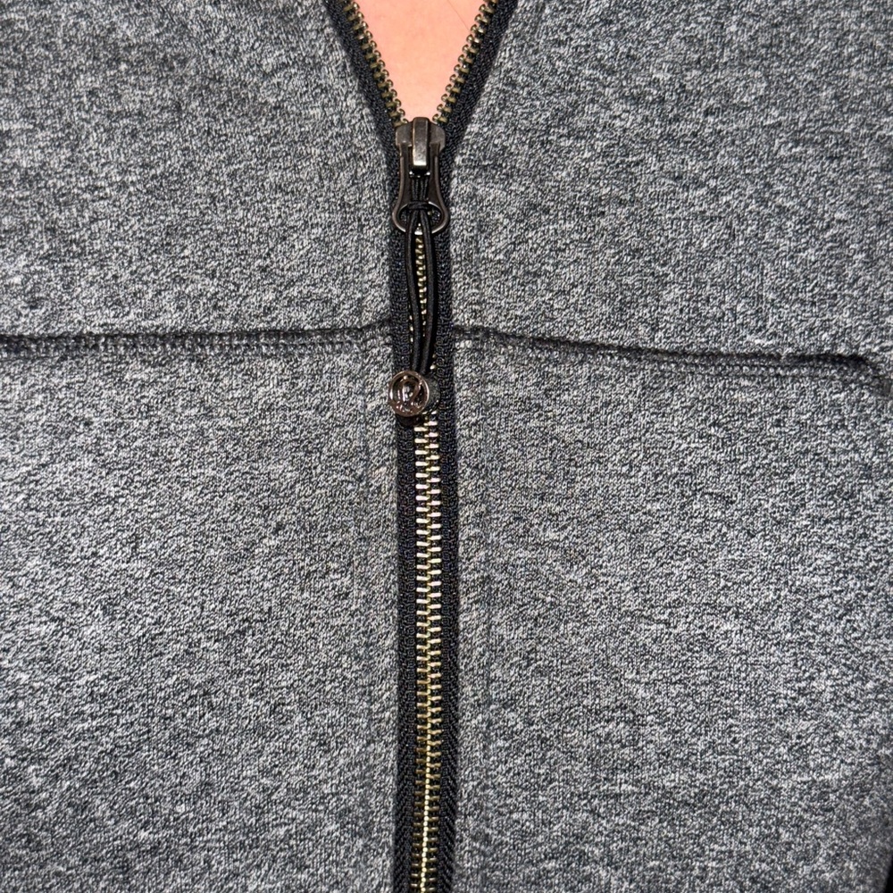 Lululemon Jacket - Picture 6 of 9